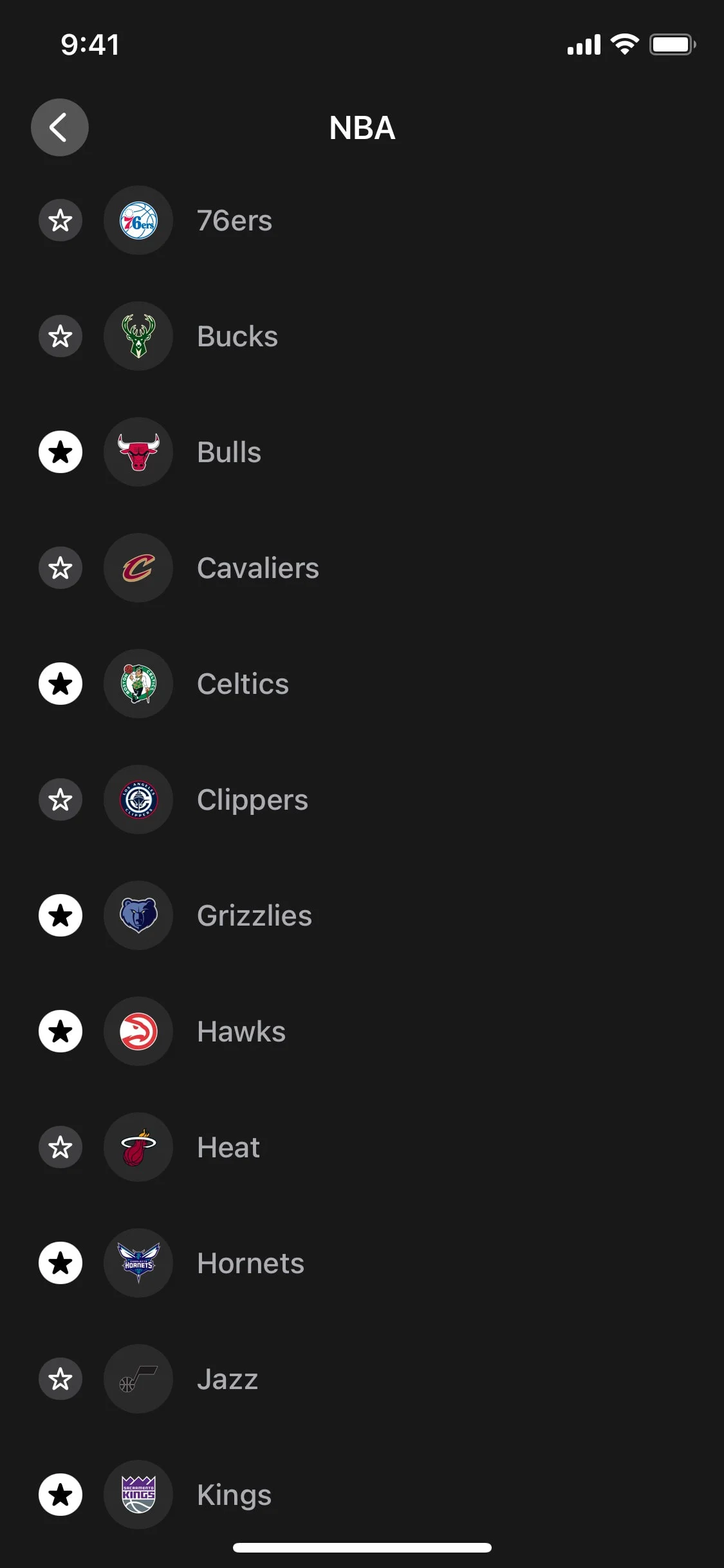 Apple Sports UI Design Screenshot: Real-Time Scores, Stats & Live Leagues