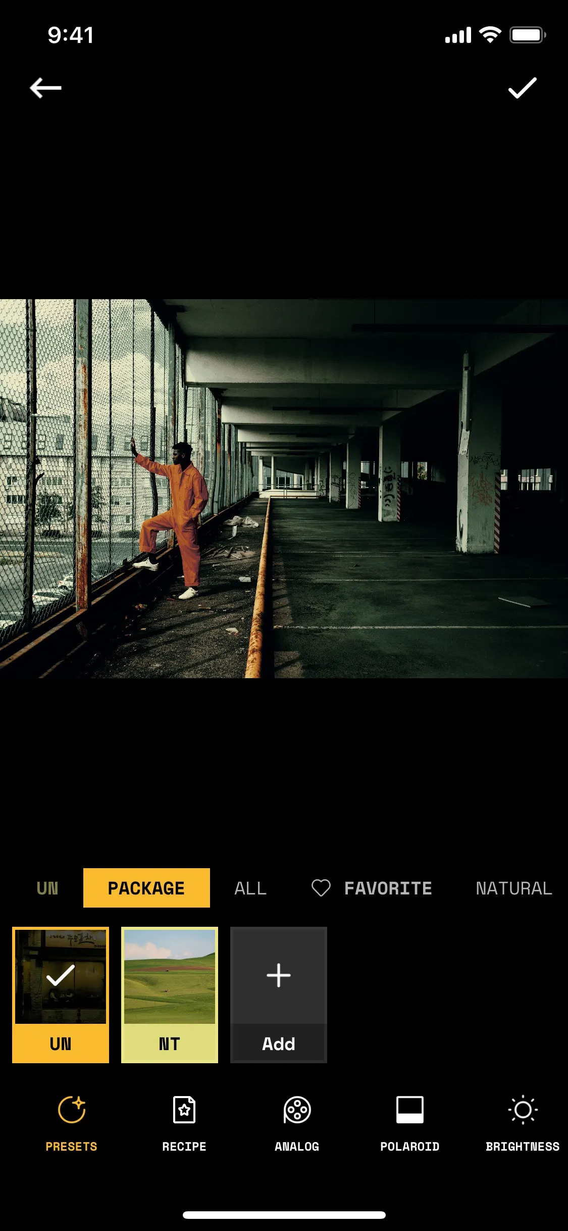 Binsoo UI Design Screenshot: Korean Aesthetic Curation